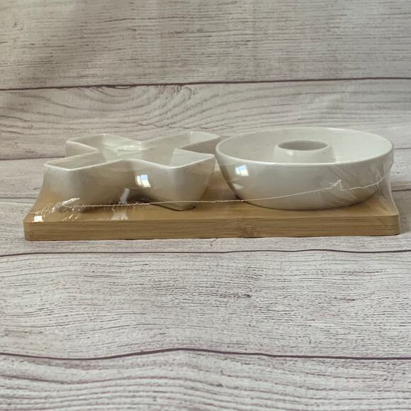 X and O Porcelain Appetizer Set with Bamboo Tray 3 Piece Trinket Ring Dishes - Picture 3 of 10